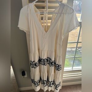 Old Navy Embroidered Dress | Women’s XL